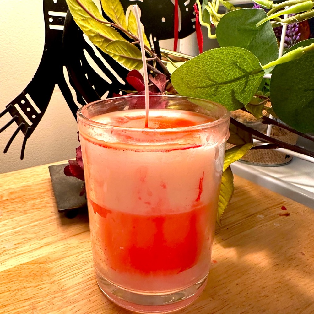 Color is pink wax paraffin wix is Eric x